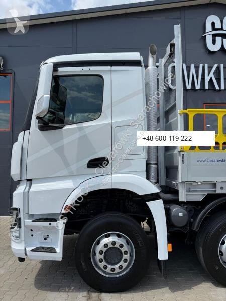 Camion Mercedes PK48002
