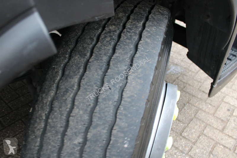 Kamion Iveco 160e25 + lift + euro 6