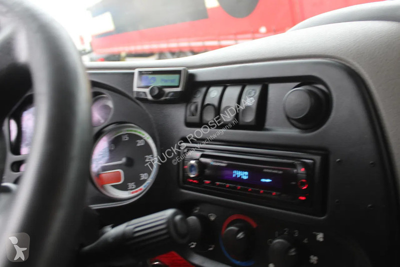 Kamion DAF LF + EURO 5 + thermo king LOW KM +...