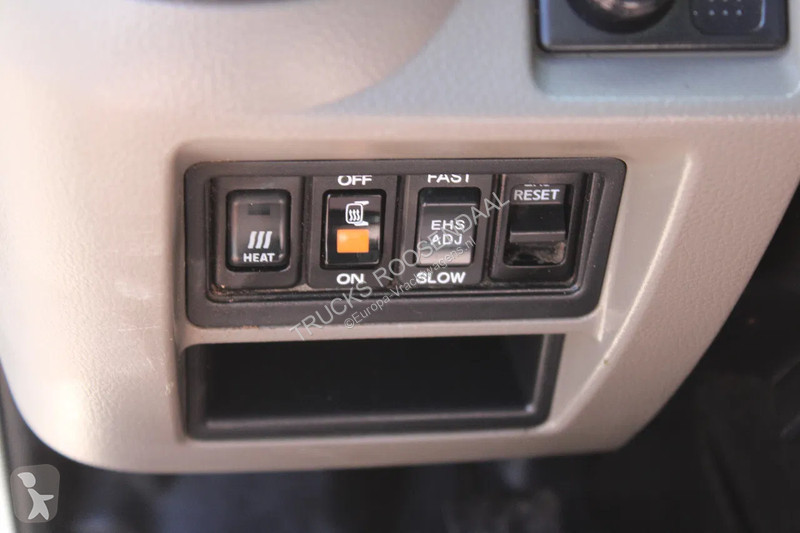 Camion Nissan 45.13 + EURO 4 + KIPPER + ANUAL