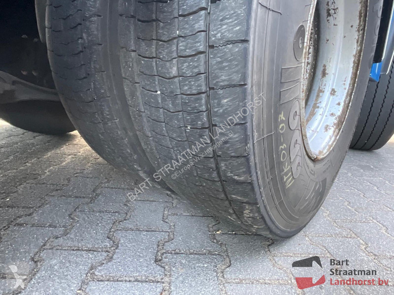 Kamion Volvo 420 10x4 Euro 5 Road Plate Car...