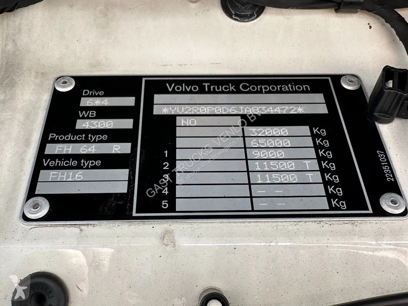 Kamion Volvo 16750 6x4 Globe XL Chassis...