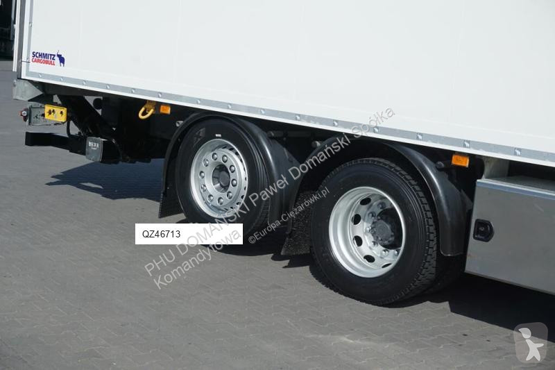Kamion Volvo FM / 410 / E 6 / CHŁODNIA + WINDA...