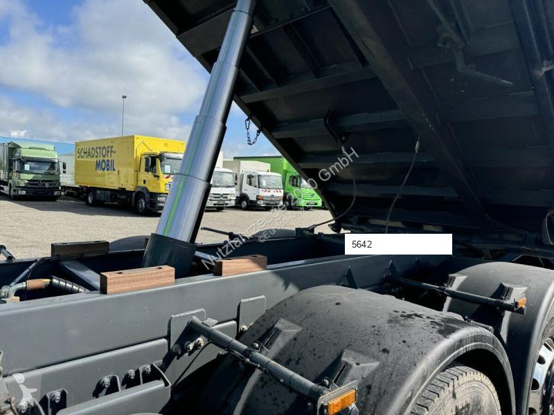 Kamion DAF CF 530
