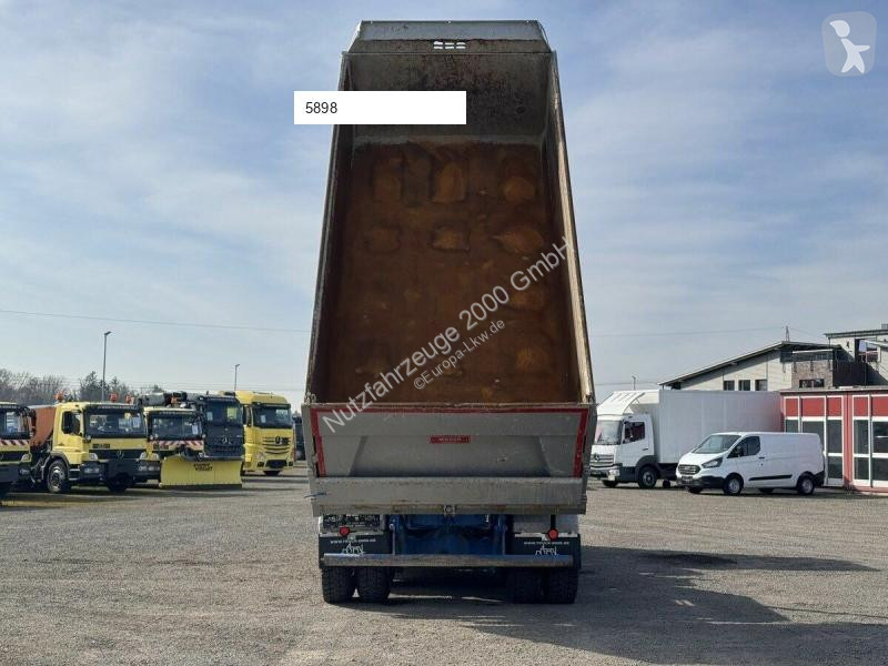 Vrachtwagen Iveco