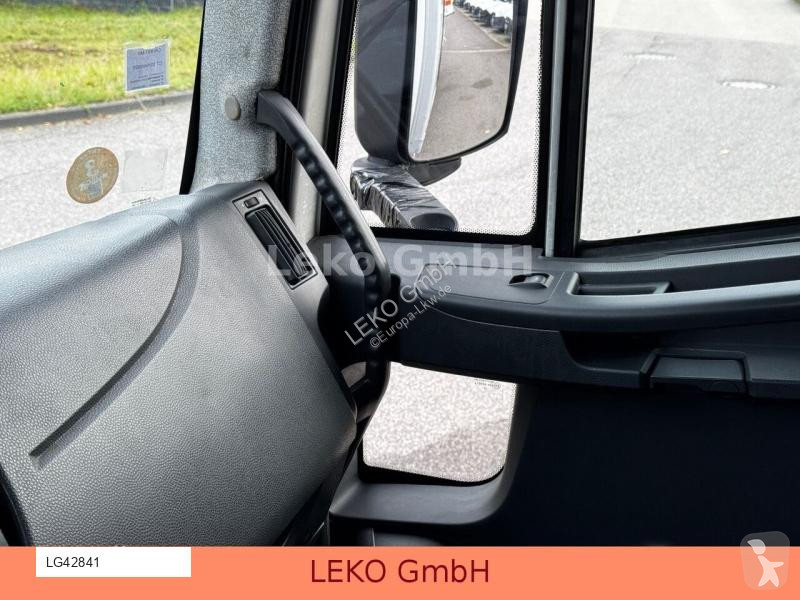 Kamion Iveco 120 E 18