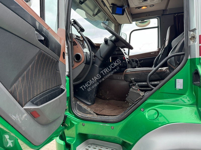 Kamion DAF 530 8x2 Palfinger Epsilon, Alu Kipper