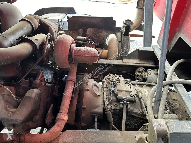 Kamion Scania 144-460 V8