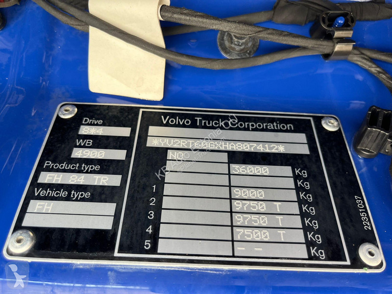 Kamion Volvo 8x4*4 RETARDER / PK 23002-SH /...