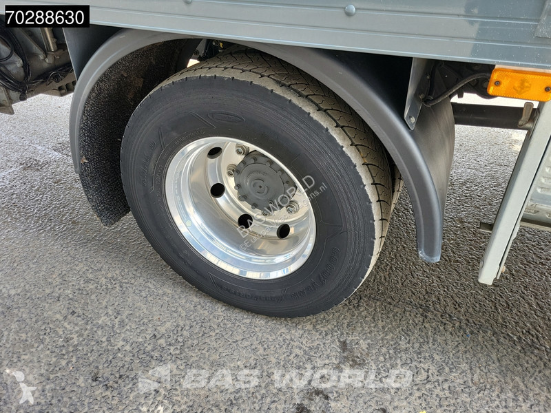 Kamion Volvo 250 4X2 Mobile workshop HMF...