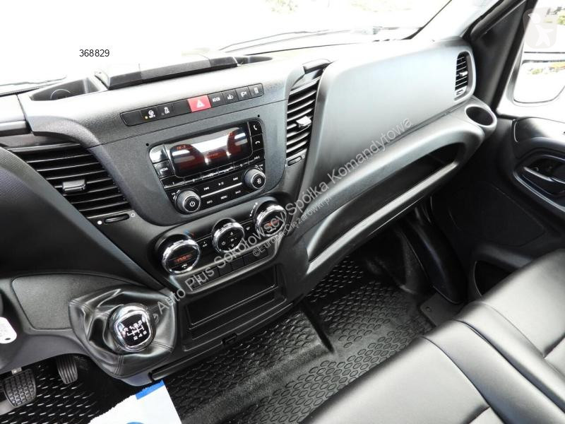 Autoutilitară Iveco DAILY 35S16 SKRZYNIA 10...