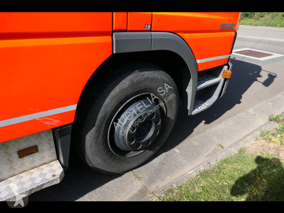 Camion Mercedes 1325F