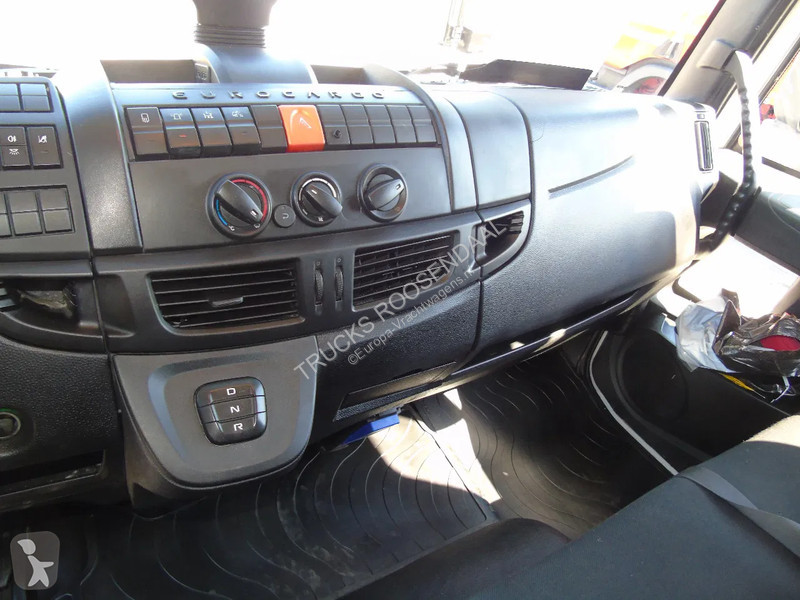 Camion Iveco 160E25 + HMF 1210K-RC + EURO 6