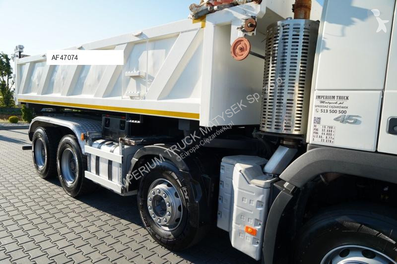 Kamion Volvo FMX 450