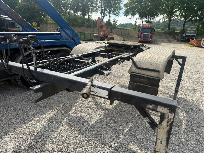 Camion MAN AK16T
