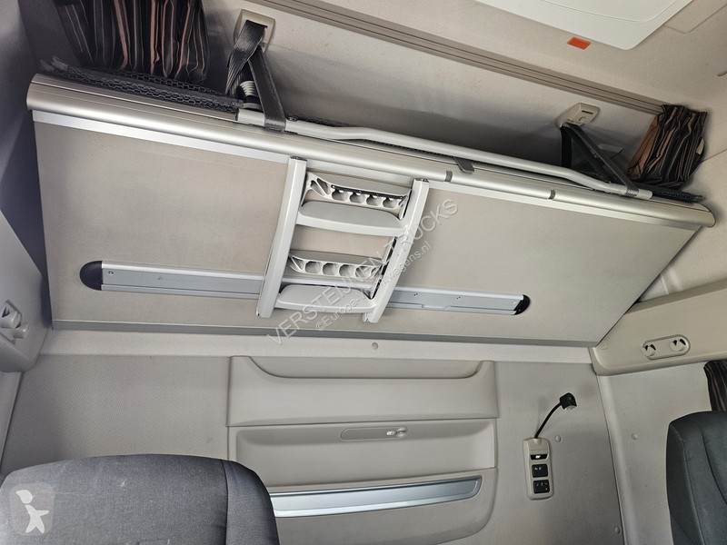 Camion DAF 450 / OPRIJ - MACHINE TRANSPORT /...