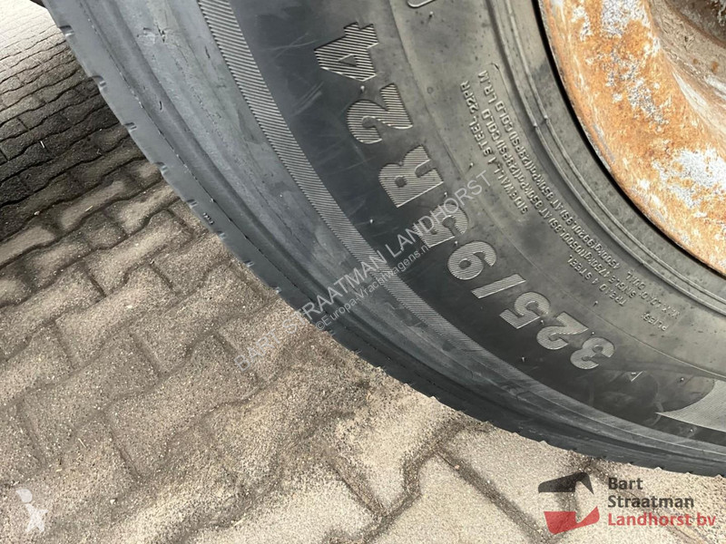Lastbil Terberg FM2000-T 8x8 Euro 5 met 22,1m3...