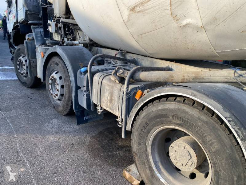 شاحنة Iveco