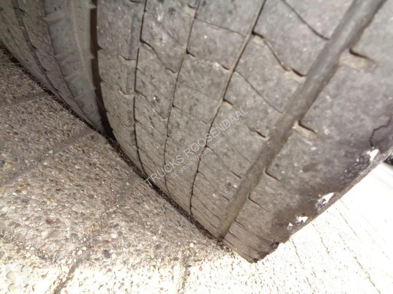 شاحنة Iveco 80EL21 Manual + Euro 6 + Dhollandia...