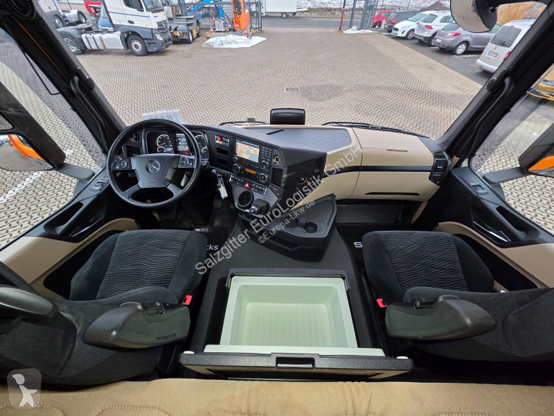 شاحنة Mercedes 2543 /...