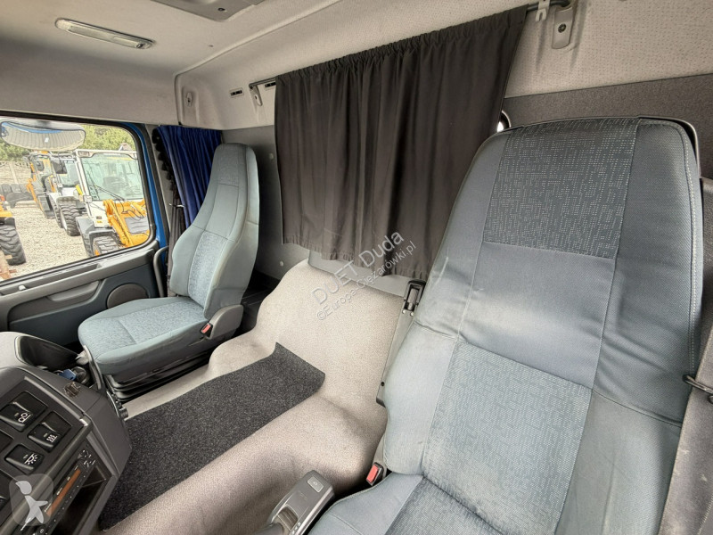 Камион Volvo E5 Bramowiec Hakowiec 6x2 Oś...