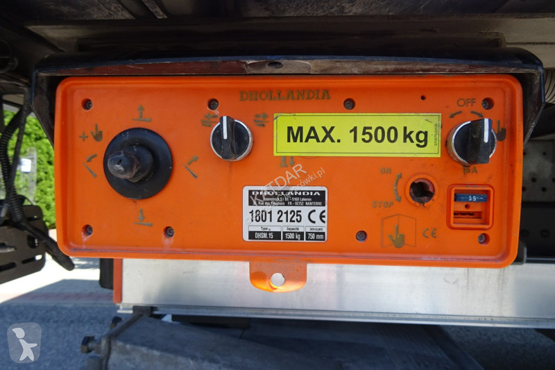 شاحنة Mercedes 1521 Euro 6 kontener 20p....