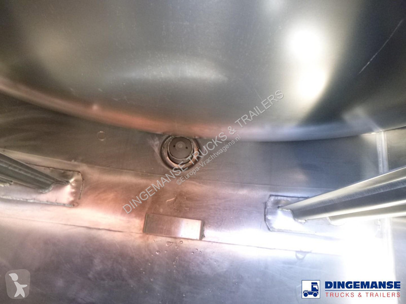 شاحنة Renault 280 dxi 4x2 fuel tank 13.6 m3 / 4...