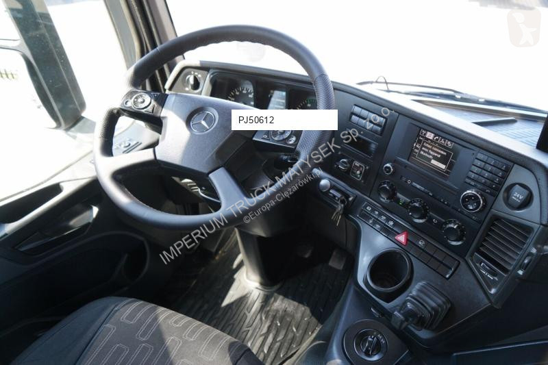 شاحنة Mercedes AROCS 3243 / 8x4 / WYWROTKA...