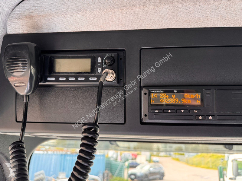 Camion Mercedes 4251 8x4 Palfinger T26A...