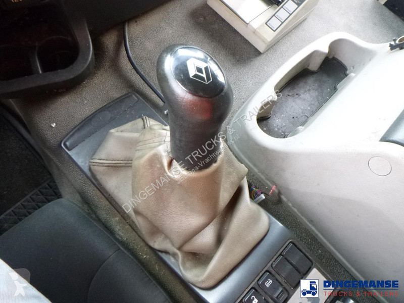 شاحنة Renault 260 4x2 fuel tank 13.7 m3 / 3 comp
