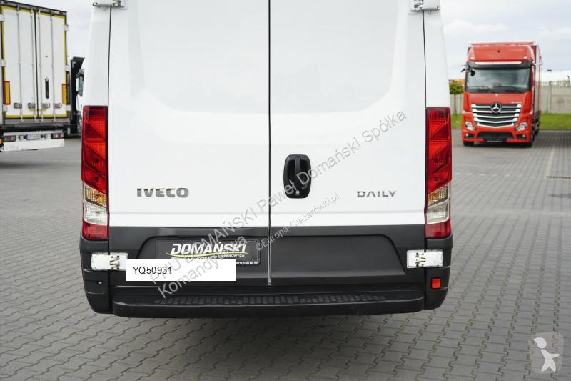 Samochód dostawczy Iveco / DAILY / 35S14 / 2,3...