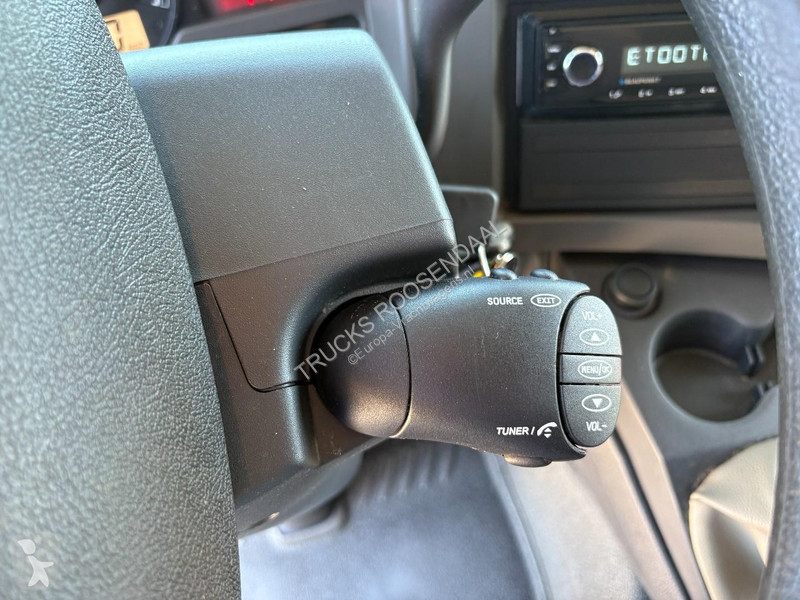 شاحنة Renault 220 DXI + CARRIER XARIOS 600 +...