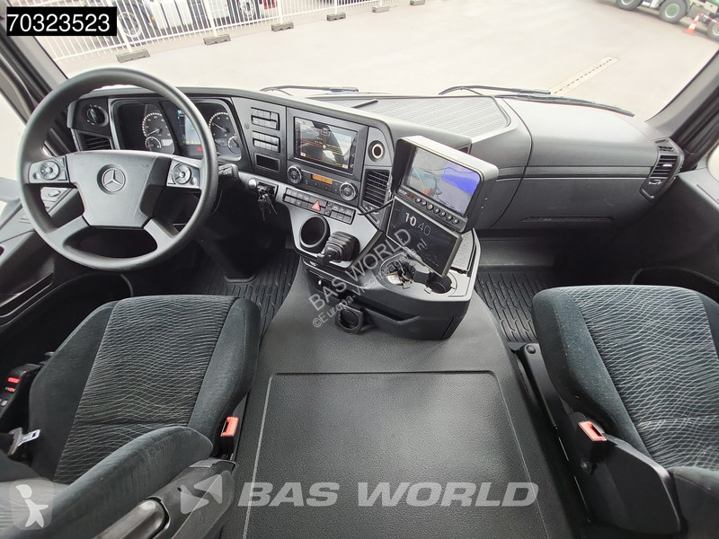Camion Mercedes 3253 8X4 HIAB XR24ZL59...
