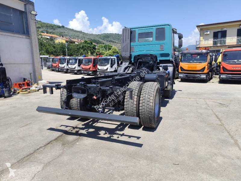 شاحنة Iveco