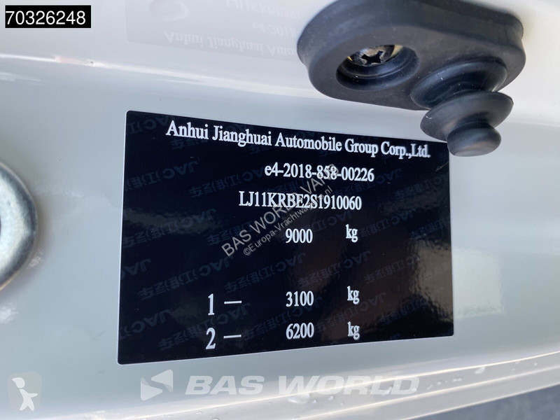 شاحنة JAC N 90 4X2 NEW! 9T Chassis Automatic...