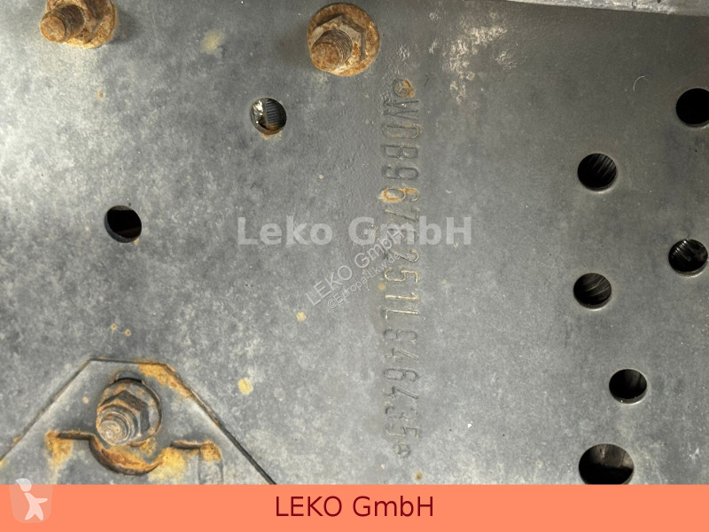 شاحنة Mercedes 1218 Mit Carrier Sp 850