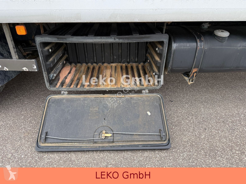 Camion MAN STEYR-werkstatt wagen
