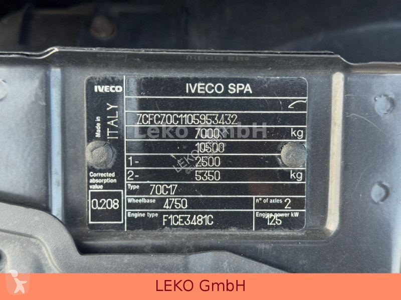 شاحنة Iveco 70C17 Mit Carrier Xr 500