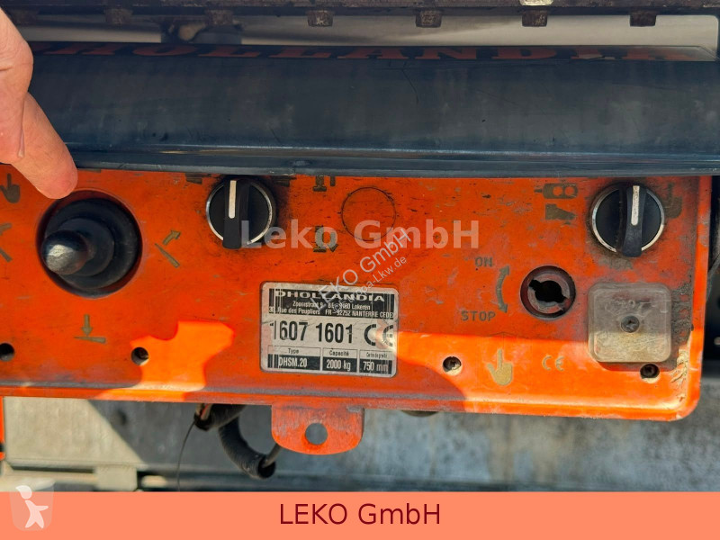 شاحنة Mercedes 1827 Mit Carrier Sp 1250Mt