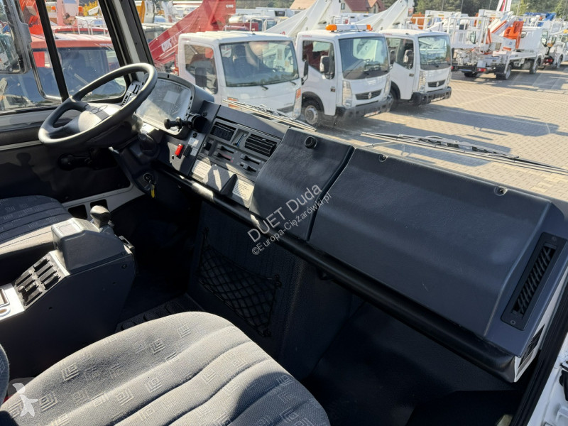 Camion Mercedes UNIMOG 437 4x4 Zwyżka RUTHMANN...