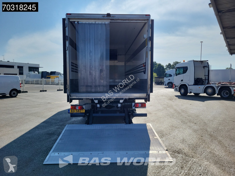 شاحنة Mercedes 1530 4X2 Thermo King T-1200R...