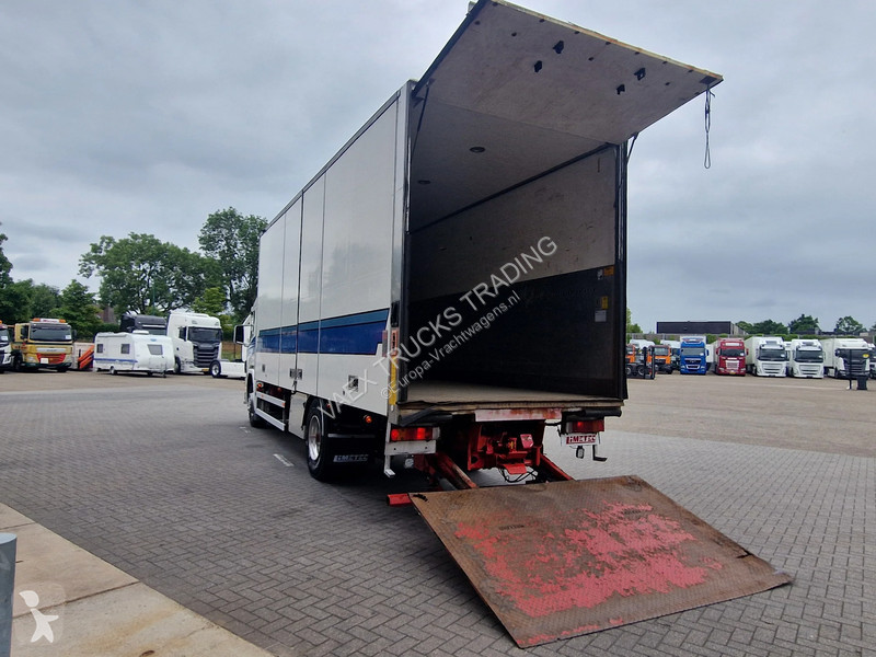 Camion Scania P94 260 - 4x2 - Full air - Manual...
