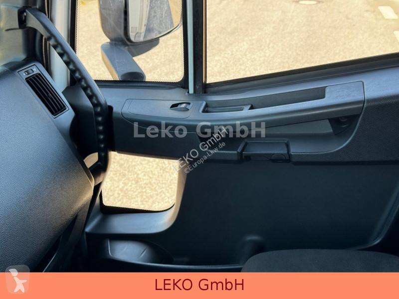 شاحنة Iveco 190E28 Mit Carrier Sp 1150Mt