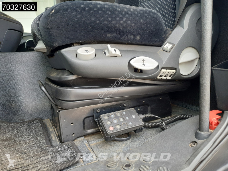 شاحنة Mercedes 1832 4X2 HMF 2020K6 6 Extensions...