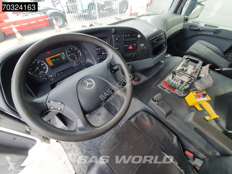 شاحنة Mercedes 3241 8X4 PUMI Schwing Stetter...
