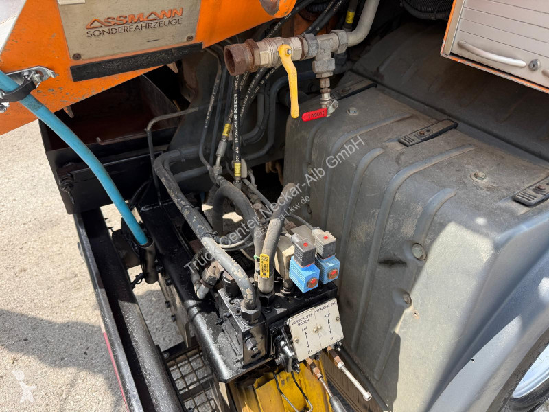 Camion MAN TGA HD Saug+Spülwagen Fernbedienung TÜV