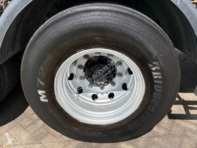 شاحنة Volvo 12380 + HMF 2220 K5 + 8X4 STEERING...