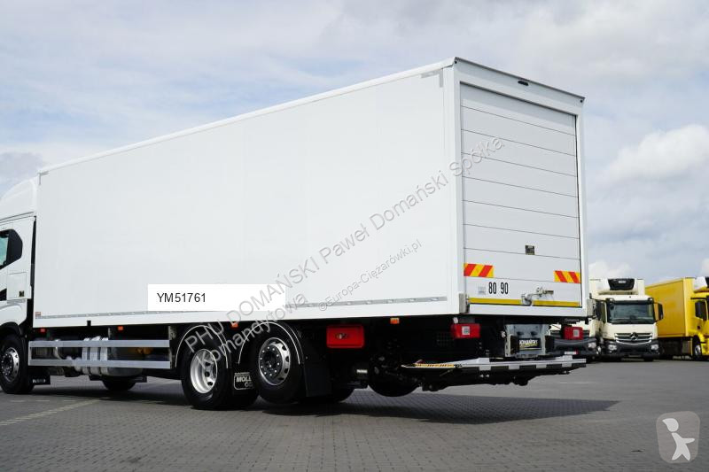 Camión Iveco / 420 / E 6 / KONTENER + WINDA /...