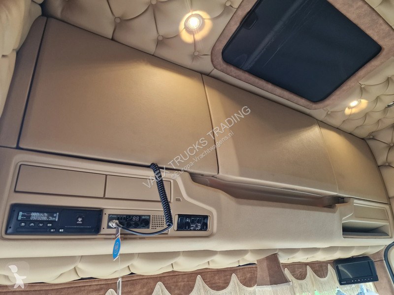 شاحنة Scania S520 V8 NS - full air - retarder-...