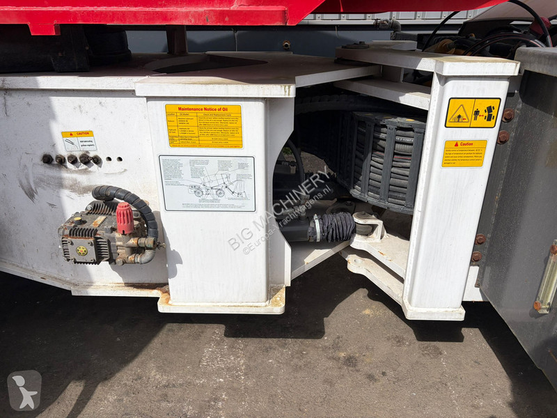شاحنة  4M3 Self Loading Concrete Mixer 4x4